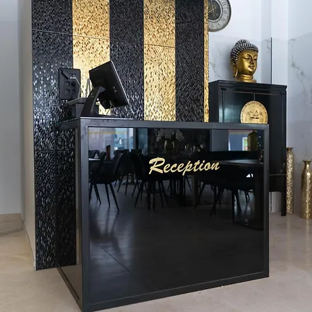 Hh Riz - Adults Only Apart-hotel