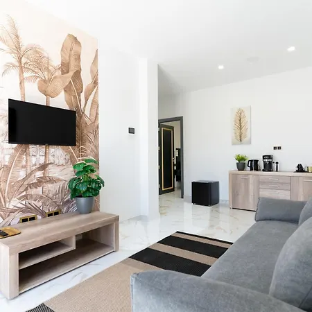 Apart-hotel Hh Riz - Adults Only 3*