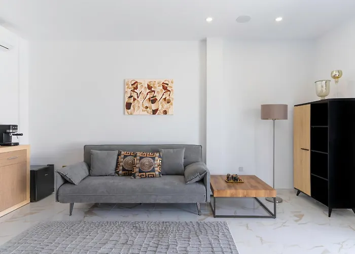 Hh Riz - Adults Only Aparthotel 3*