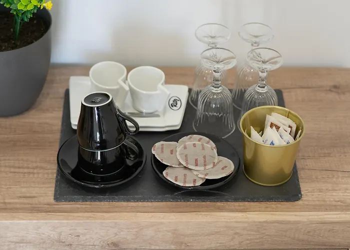 Hh Riz - Adults Only